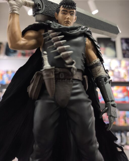 Nunca olvides poner #Berserk en tu vida, todo un imprescindible que viene representado en figura de #guts 

Paste por nuestra web en cartooncorp.es o por Guillem de castro 53 por la tuya