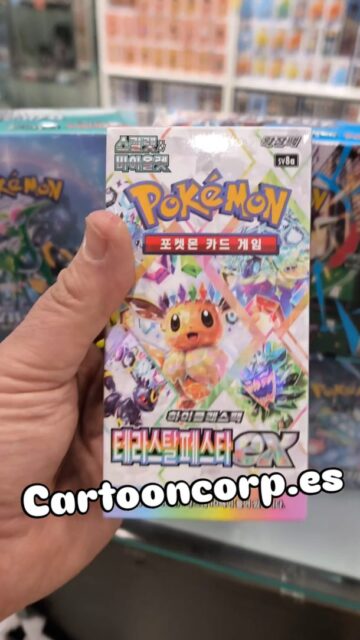 Llegan nuevos sobres y colecciones de #pokenon en japones y coreano
Pasate por guillem de castro 53 o por la web cartooncorp.es