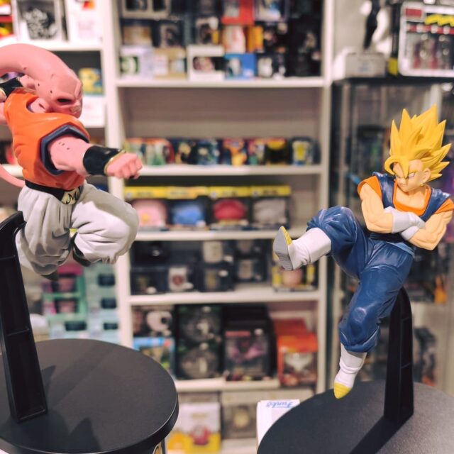 Revive una de las batallas más épicas de #dragonball Buu contra Vegetto

Pasate por nuestra web Cartooncorp.es o por nuestra tienda en Guillem de castro 53 y consigue la tuya