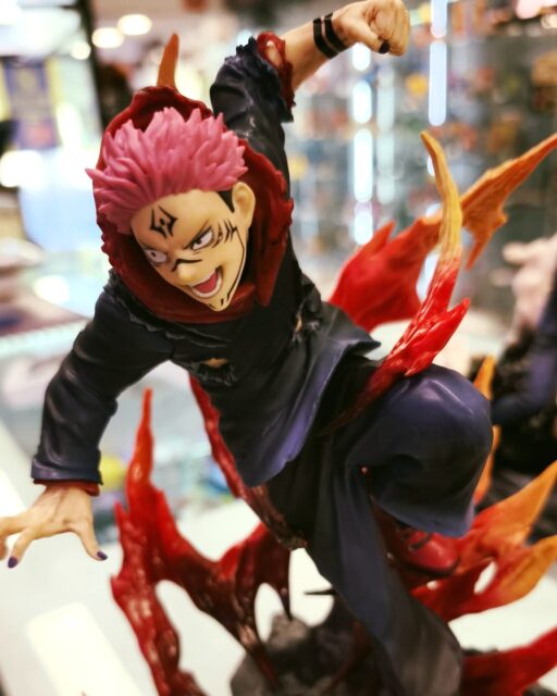 👑 ¡Llega el Rey de las Maldiciones! 👑

Libera a Sukuna en tu colección con esta espectacular figura. Captura al Rey de las Maldiciones en pleno combate, con una pose dinámica y llena de energía que refleja todo su poder y presencia.

🔥 Ya disponible en nuestra web, Cartooncorp.es
📍 O pásate por nuestra tienda en Guillem de Castro, 53.

#Sukuna #JujutsuKaisen #AnimeFigures #FiguraAnime #Otaku #Coleccionismo #JJK #AnimeCollector #Valencia #GeekStore