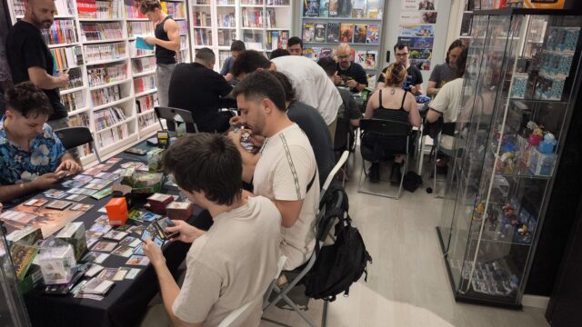 Vamos por la segunda tanda de la presentación de Magic the Gathering de El hobbit
Muchas gracias a todos por pasaros